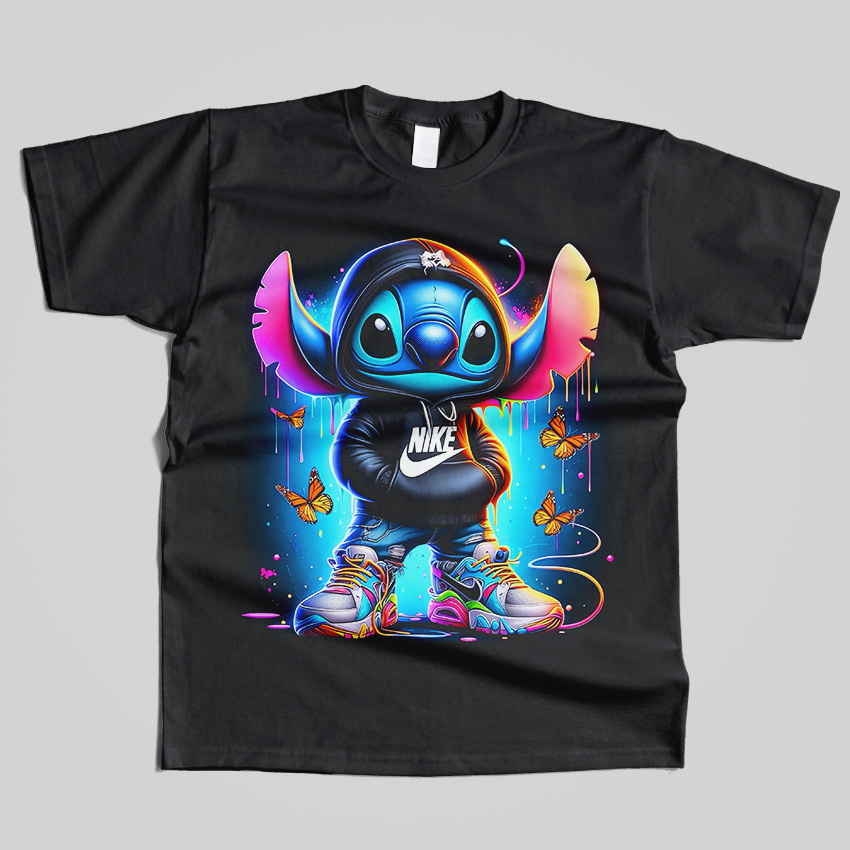 Stitch con Tennis y Hoodie T-Shirt